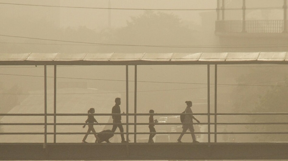 Five Indian cities including Loni, Byrnihat, Delhi, Ghaziabad and Ula featured among the world’s ten most polluted. Five Indian cities including Loni, Byrnihat, Delhi, Ghaziabad and Ula featured among the world’s ten most polluted.