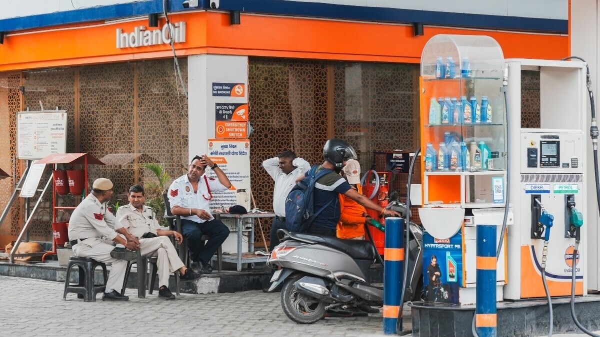 Petrol, diesel prices on March 26: Check rates across major cities