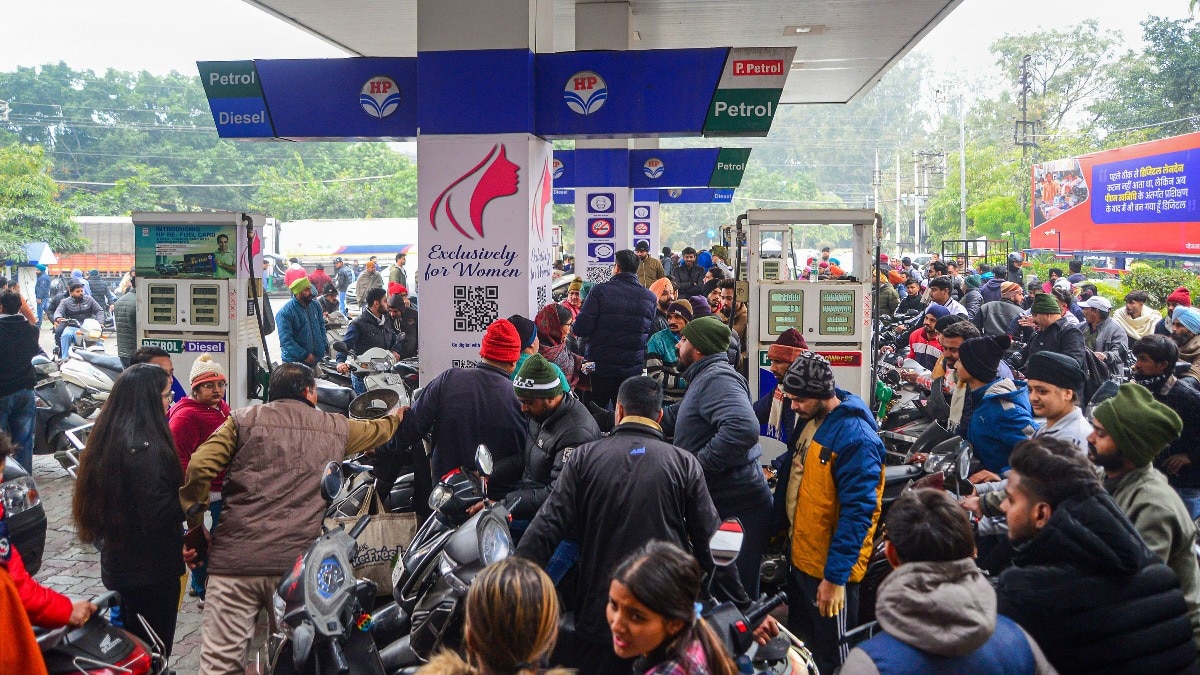 ‘No stock’ boards, and rumours: What’s driving panic fuel buying in India despite no shortage 