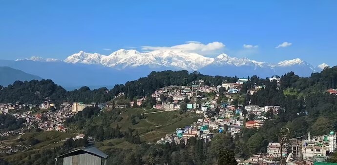 Beyond Gorkhaland: Why roads, jobs and welfare now shape Darjeeling polls Beyond Gorkhaland: Why roads, jobs and welfare now shape Darjeeling polls