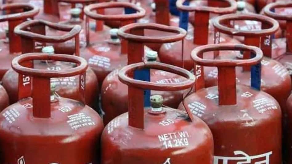 LPG cylinder prices in Delhi, Mumbai, Bengaluru, Hyderabad LPG cylinder prices in Delhi, Mumbai, Bengaluru, Hyderabad