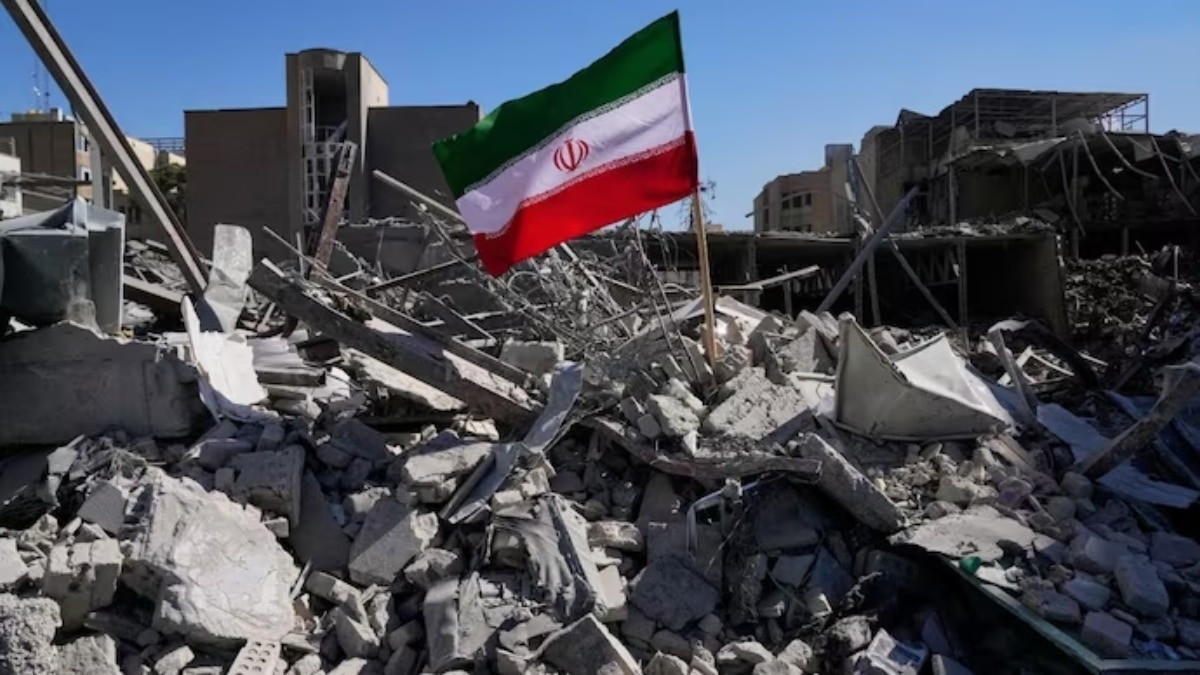 Iranians crossing into southern Iraq on March 29 urged the United States to halt the conflict, citing relentless airstrikes, rising prices and deteriorating living conditions. Iranians crossing into southern Iraq on March 29 urged the United States to halt the conflict, citing relentless airstrikes, rising prices and deteriorating living conditions.