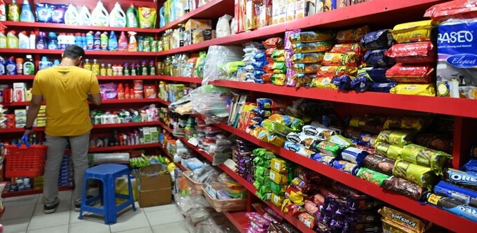 Key raw materials such as PET resin have seen a sharp increase of nearly 50% in the last few weeks, pushing packaging costs to near all-time highs. Key raw materials such as PET resin have seen a sharp increase of nearly 50% in the last few weeks, pushing packaging costs to near all-time highs.