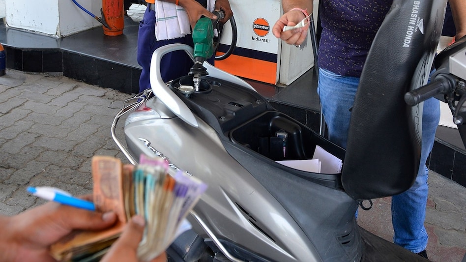 Petrol, diesel prices today, March 31 Petrol, diesel prices today, March 31