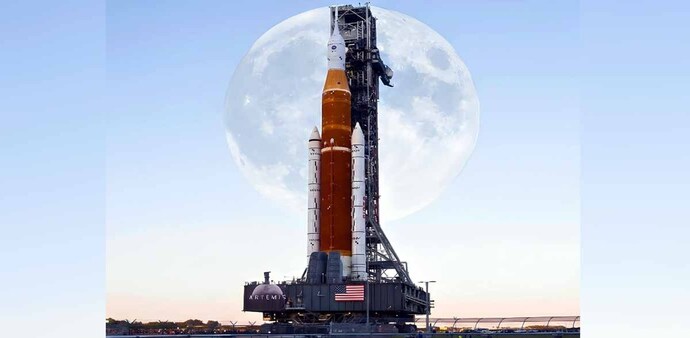 Artemis II will orbit the moon with four astronauts including diverse crew Artemis II will orbit the moon with four astronauts including diverse crew