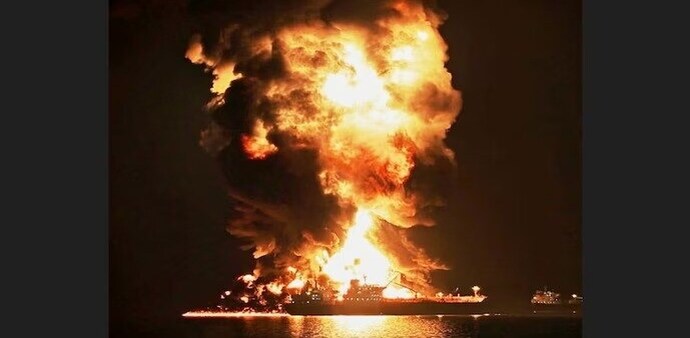 Missile attack hits QatarEnergy tanker (Represenational image) Missile attack hits QatarEnergy tanker (Represenational image)