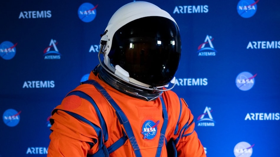 Artemis spacesuit: Six days of survival if systems fail Artemis spacesuit: Six days of survival if systems fail