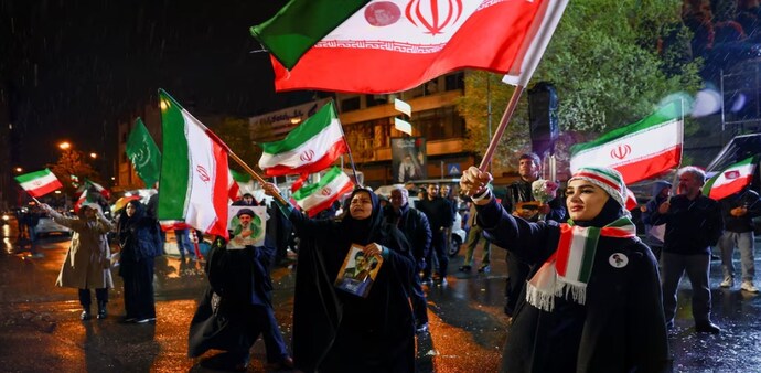 Iran writes open letter to Americans, says their people harbour no enmity Iran writes open letter to Americans, says their people harbour no enmity