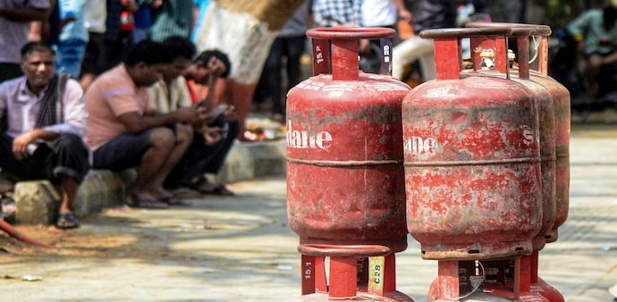 LPG, CNG, PNG prices today, April 3 LPG, CNG, PNG prices today, April 3