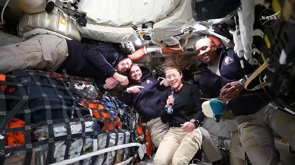 The malfunction was resolved within a few hours after ground control guided the astronauts through troubleshooting steps. Koch later confirmed that the system was functioning normally again. The malfunction was resolved within a few hours after ground control guided the astronauts through troubleshooting steps. Koch later confirmed that the system was functioning normally again.