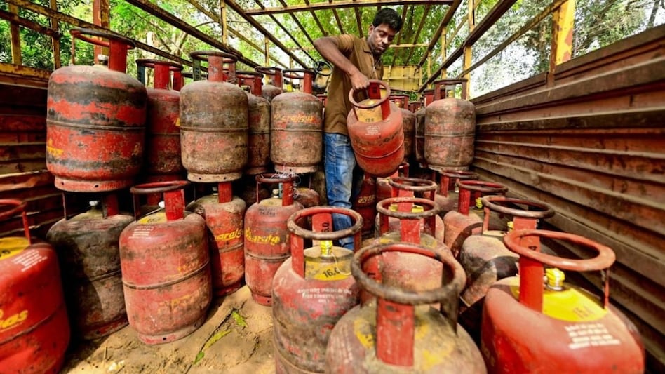 In case of any problem in obtaining cylinders, residents can dial the helpline 1077, after which officials will intervene and help resolve the issue. In case of any problem in obtaining cylinders, residents can dial the helpline 1077, after which officials will intervene and help resolve the issue.