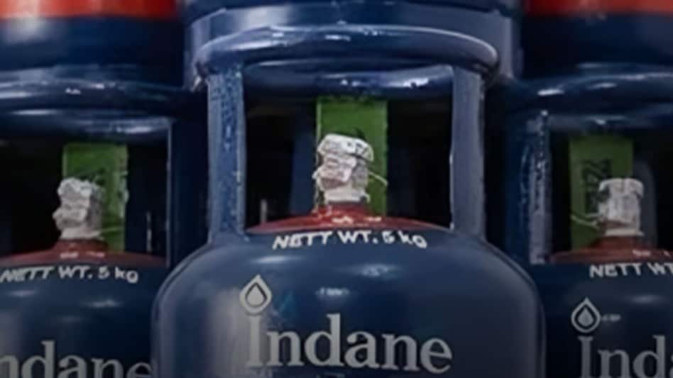 Over 6.6 lakh 5-kg LPG cylinders sold since March as government tackles rising demand Over 6.6 lakh 5-kg LPG cylinders sold since March as government tackles rising demand