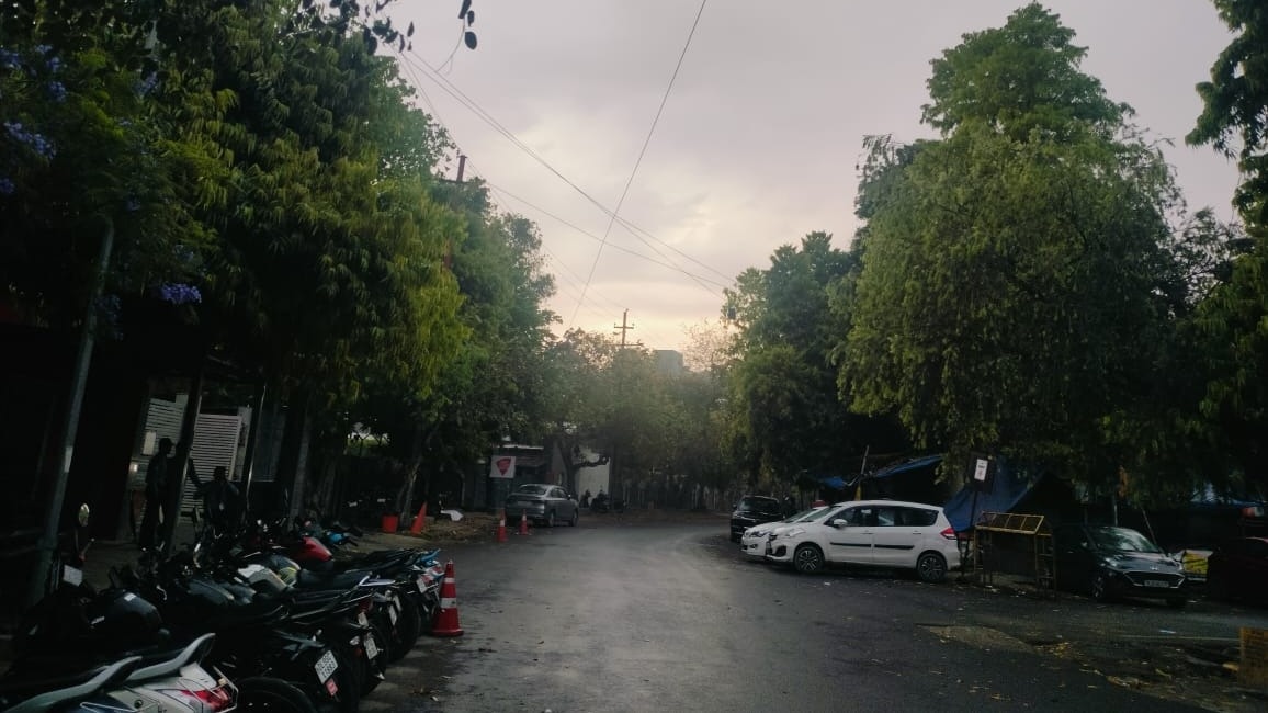 Delhi weather: IMD issues orange alert for April 7, capital braces for thunderstorms, hail 