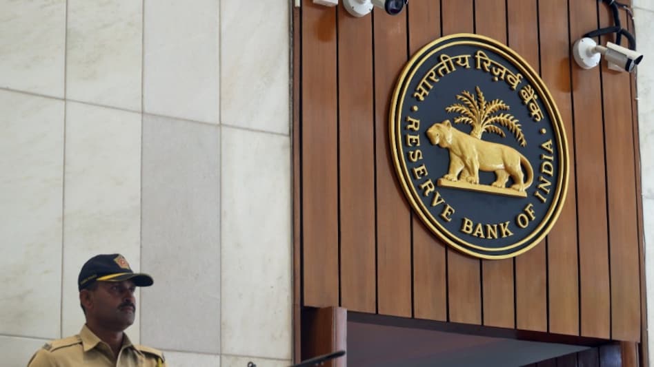 How RBI's decision has a direct impact on your loans and savings How RBI's decision has a direct impact on your loans and savings