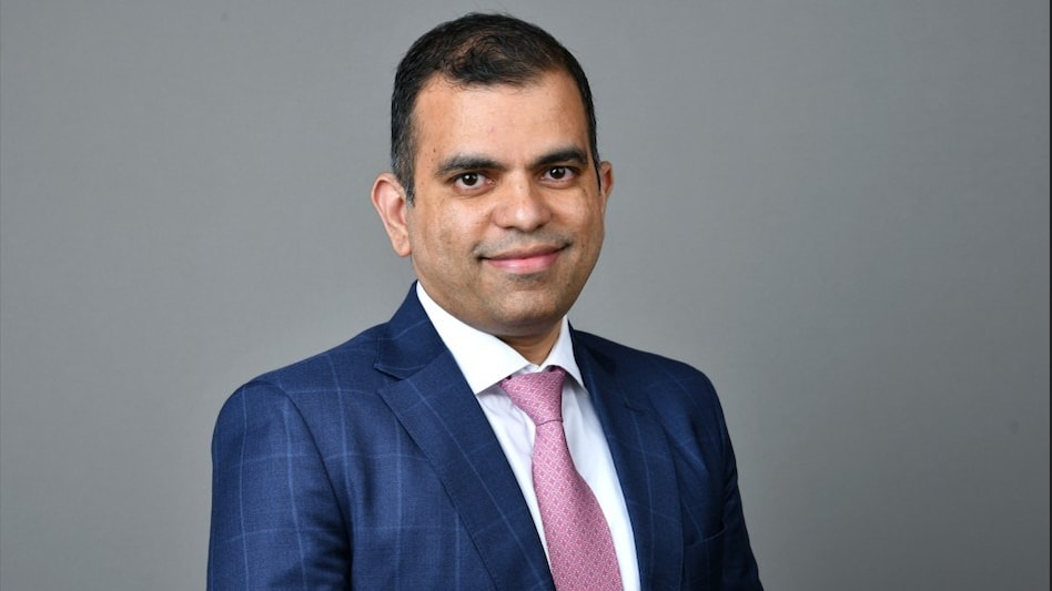 Large caps are offering better entry points than they have in some time. Valuations have corrected, earnings are more visible, say experts. Large caps are offering better entry points than they have in some time. Valuations have corrected, earnings are more visible, say experts.