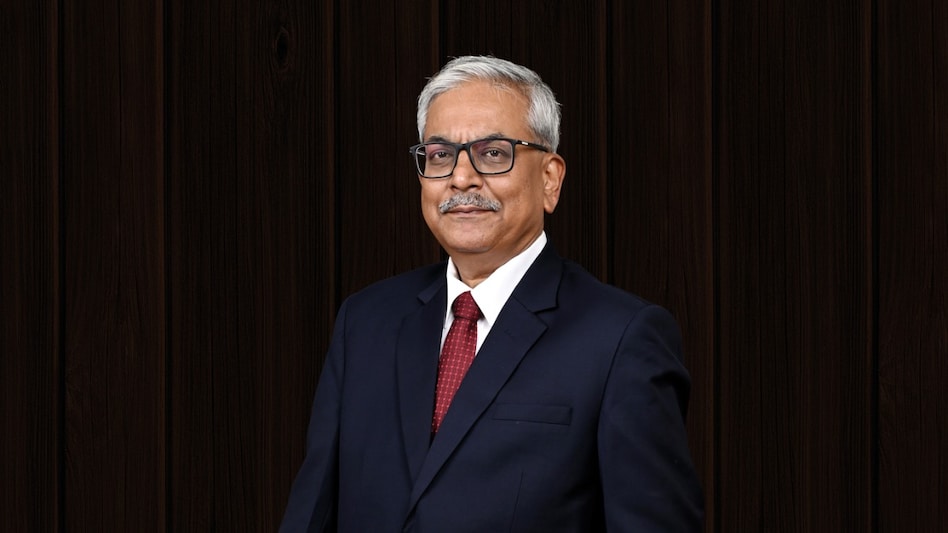 G Krishnakumar, former CMD of Bharat Petroleum Corporation Limited, was honoured as the Urban Visionary (Oil and Gas) at BT India's Best CEOs 2026. G Krishnakumar, former CMD of Bharat Petroleum Corporation Limited, was honoured as the Urban Visionary (Oil and Gas) at BT India's Best CEOs 2026.