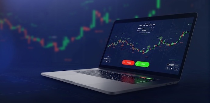 SBI delivered a strong gap-up opening, decisively clearing the Rs 1,035–1,045 resistance cluster and reclaiming both its 20-day and 100-day SMAs, said the analyst. SBI delivered a strong gap-up opening, decisively clearing the Rs 1,035–1,045 resistance cluster and reclaiming both its 20-day and 100-day SMAs, said the analyst.