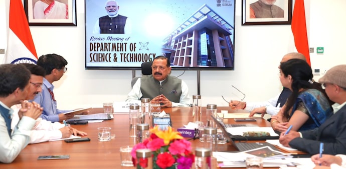Reviewing the progress, Union Minister for Science & Technology Dr. Jitendra Singh stressed the need to scale participation and visibility of such initiatives. Reviewing the progress, Union Minister for Science & Technology Dr. Jitendra Singh stressed the need to scale participation and visibility of such initiatives.