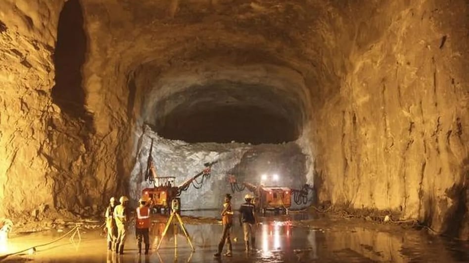 During the 2020 oil price crash, India purchased large volumes of crude at discounted prices to fill its reserves. During the 2020 oil price crash, India purchased large volumes of crude at discounted prices to fill its reserves.