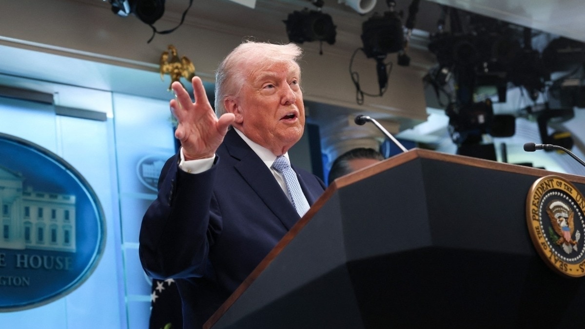 Donald Trump considers bombing Iran again after failed peace talks, says report