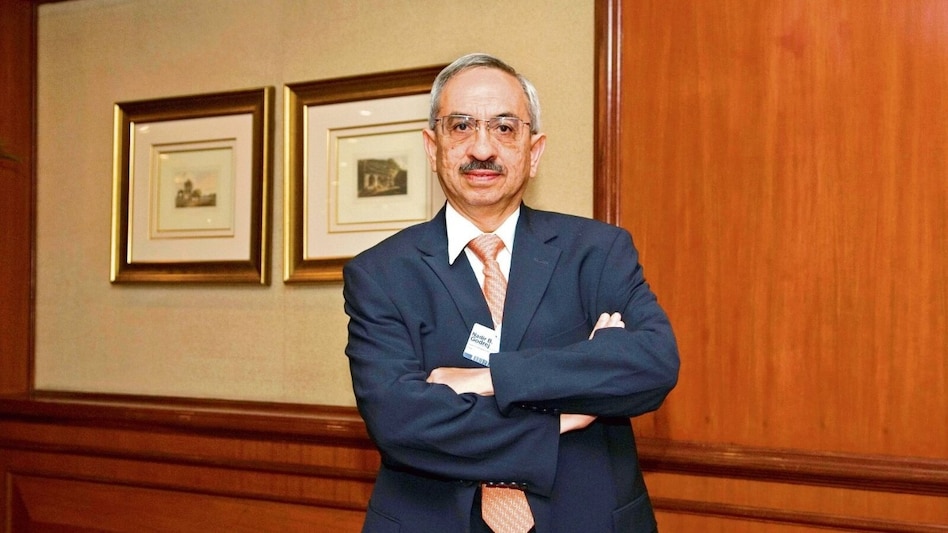 For his contributions to Indo-French relations, he was awarded the Légion d’Honneur (2008) and the Ordre National du Mérite (2002) by the French government. For his contributions to Indo-French relations, he was awarded the Légion d’Honneur (2008) and the Ordre National du Mérite (2002) by the French government.