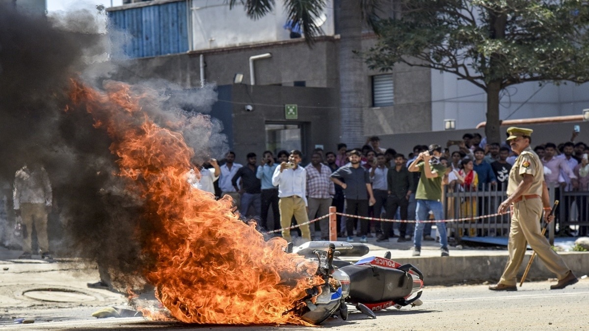 Four terrorists arrested in recent days: Is Pakistan behind Noida's worker protest violence? Four terrorists arrested in recent days: Is Pakistan behind Noida's worker protest violence?