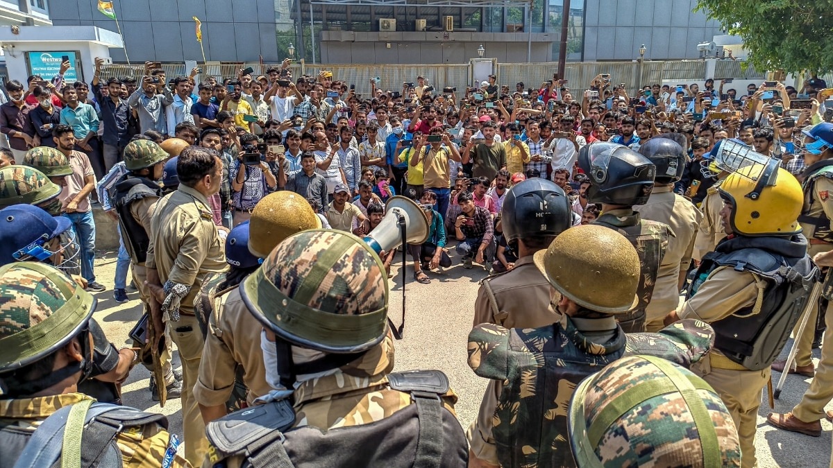 The Noida protests entered their second day on Wednesday, following participation by nearly 45,000 workers from various sectors across 80 locations on the first day.