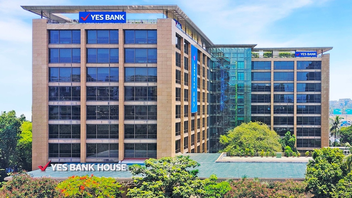 Shares of YES Bank settled at Rs 17.85 on Thursday, down one-third a per cent, commanding a market capitalization of little more than 56,000 crore. Shares of YES Bank settled at Rs 17.85 on Thursday, down one-third a per cent, commanding a market capitalization of little more than 56,000 crore.