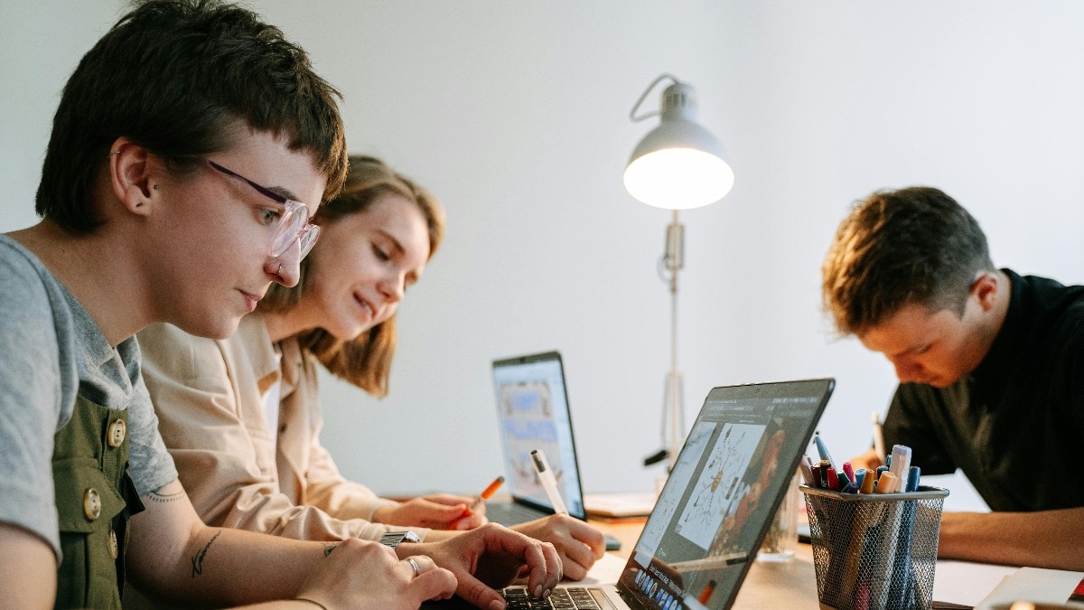 Citing international data, he said that across 80 countries, increased use of digital technology in education is linked to lower performance.