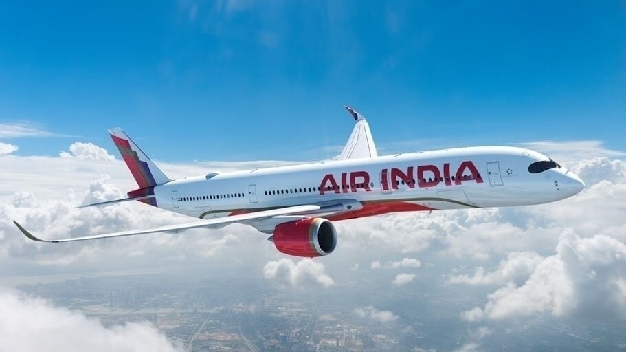 Singapore Airlines moves some employees into Air India, says report