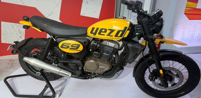 Scrambler is a lightweight and torque-focused motorcycle originally modified by riders for versatile use across varied terrain. Scrambler is a lightweight and torque-focused motorcycle originally modified by riders for versatile use across varied terrain.