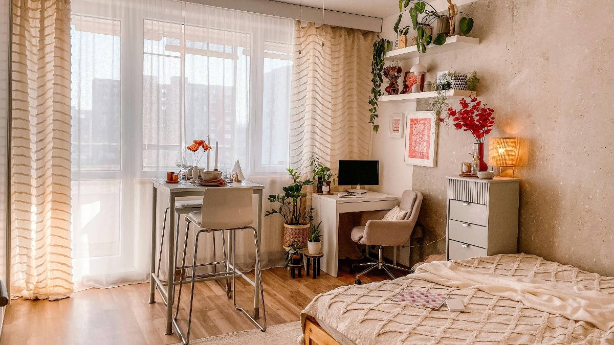 How much space will nearly Rs 10 crore get you in Delhi, Mumbai, Bengaluru?