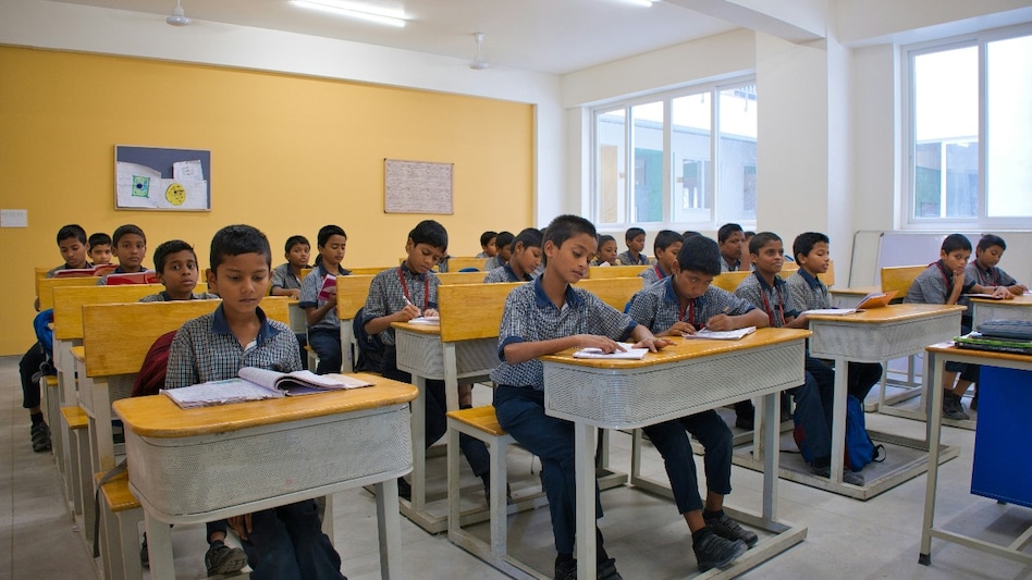 Admission fee, caution deposit, gymkhana charges: This kindergarten bill has shocked India Admission fee, caution deposit, gymkhana charges: This kindergarten bill has shocked India