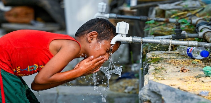 Authorities have highlighted that young children are especially vulnerable to extreme heat, with risks such as dehydration, fatigue and heat exhaustion. Authorities have highlighted that young children are especially vulnerable to extreme heat, with risks such as dehydration, fatigue and heat exhaustion.