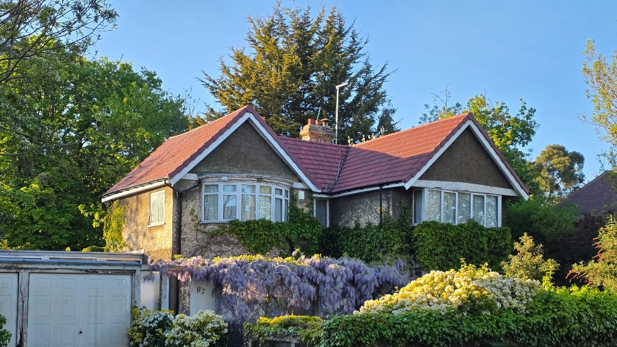 'Scottish castles cheaper than...': Techie’s ₹5 crore house fuels India vs London cost debate online