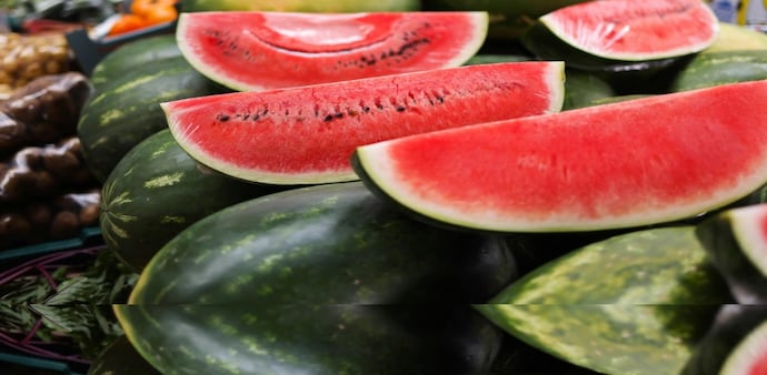 Fake watermelon in markets? Here’s a simple test to check what you bought Fake watermelon in markets? Here’s a simple test to check what you bought