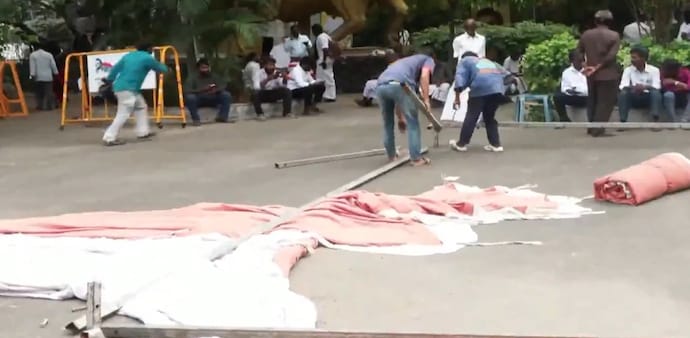 Tamil Nadu election results: Tents down at DMK HQ Tamil Nadu election results: Tents down at DMK HQ