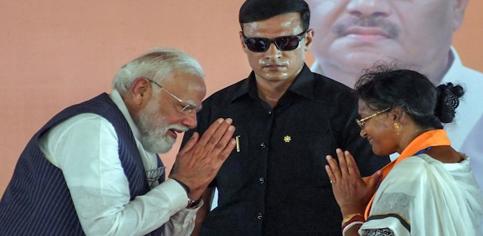 RG Kar rape victim's mother leads Panihati by over 56,000 votes, reshaping Bengal poll narrative RG Kar rape victim's mother leads Panihati by over 56,000 votes, reshaping Bengal poll narrative