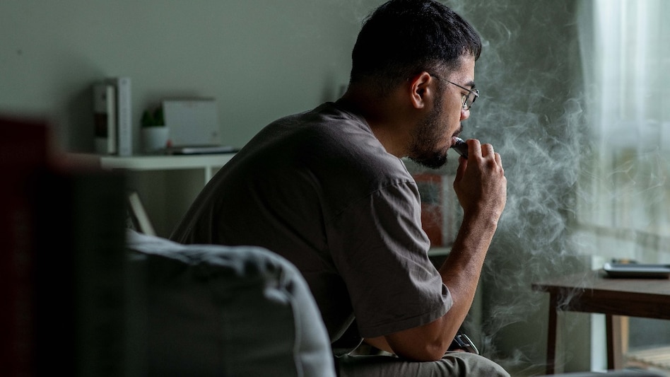 Vapes, or electronic cigarettes, are battery-powered devices that heat a liquid to create an aerosol the user inhales and exhales Vapes, or electronic cigarettes, are battery-powered devices that heat a liquid to create an aerosol the user inhales and exhales