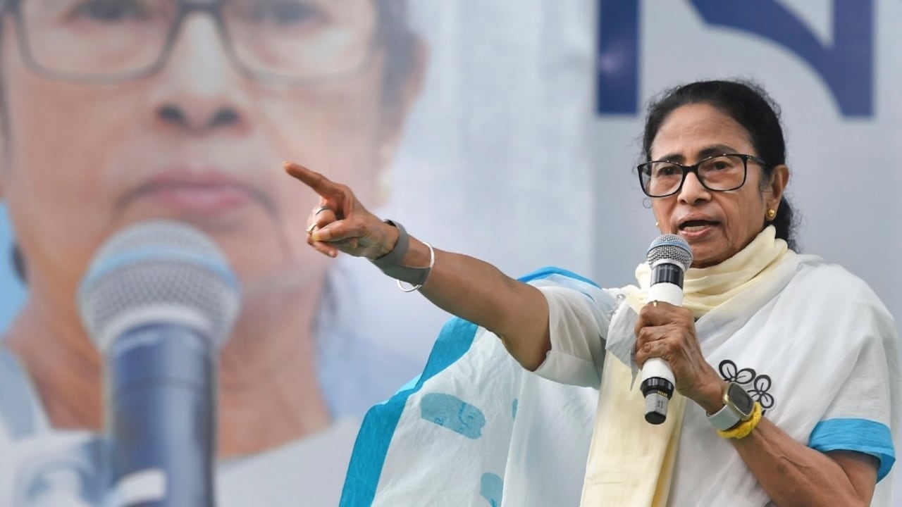 Mamata Banerjee mass reported on X: Users tag Elon Musk for action against 'impersonation'