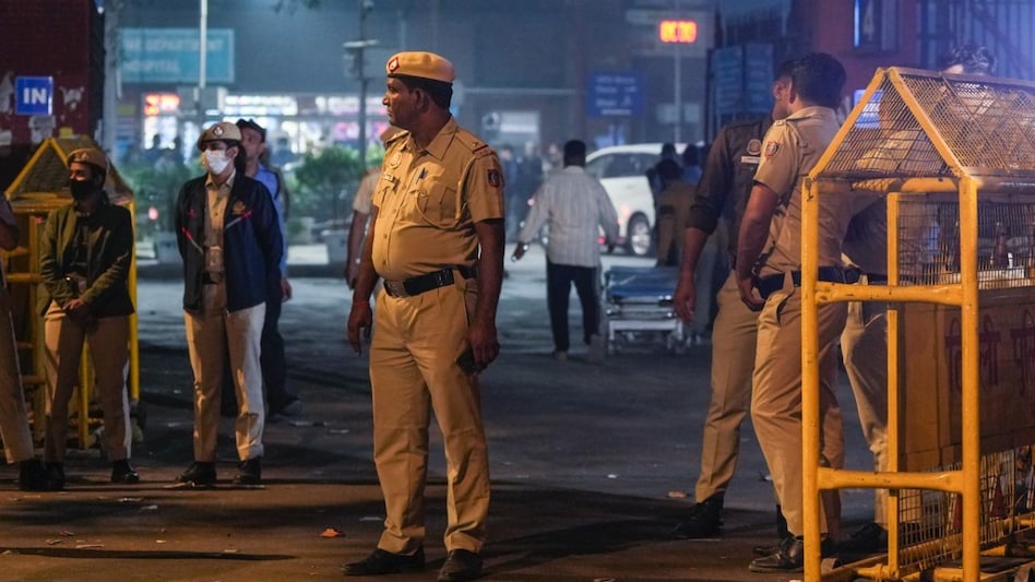 Delhi terror alert: IED threat at key sites follows bust of ISI-linked module planning killings Delhi terror alert: IED threat at key sites follows bust of ISI-linked module planning killings