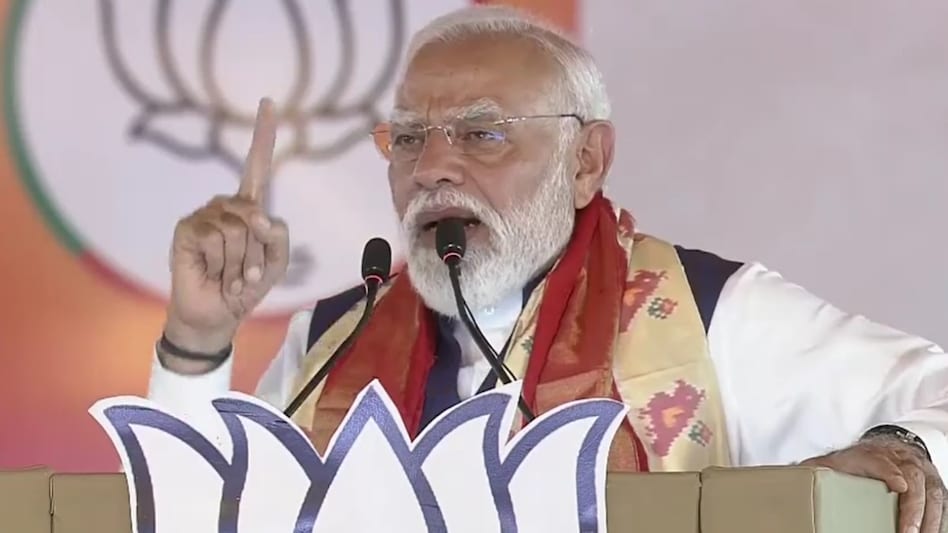 He said the government had first focused on 100% LPG coverage and was now focusing on the economic supply of piped gas, while also promoting a CNG-based system. He said the government had first focused on 100% LPG coverage and was now focusing on the economic supply of piped gas, while also promoting a CNG-based system.