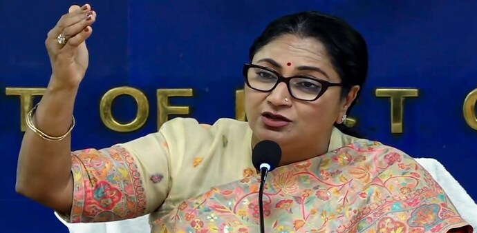She said that an advisory will be issued soon, and the Labour Department will monitor its implementation. She said that an advisory will be issued soon, and the Labour Department will monitor its implementation.