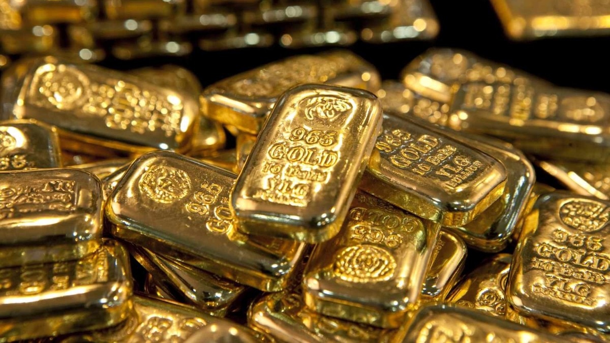 In addition, authorisation holders will now have to submit fortnightly performance reports certified by an independent chartered accountant detailing gold imports and exports undertaken under the scheme. 