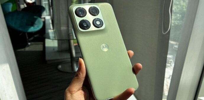 Motorola Edge 70 Pro review Motorola Edge 70 Pro review
