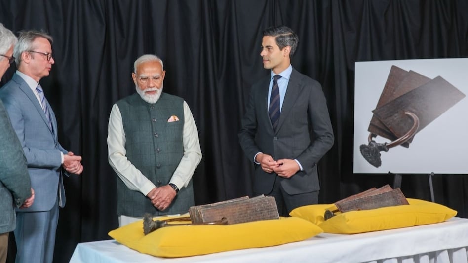 The Chola plates return: Why these 11th-century artefacts matter to India The Chola plates return: Why these 11th-century artefacts matter to India
