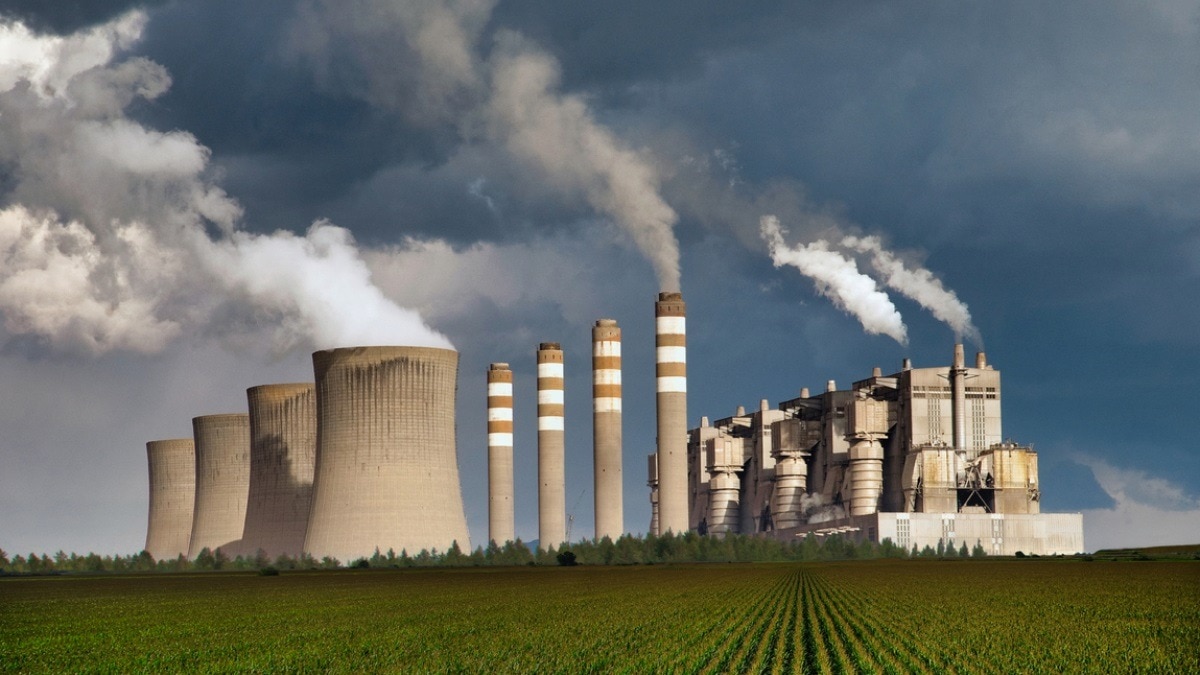 China’s new climate bet: Converting coal power plant pollution into cheap fertilizer. How it works?