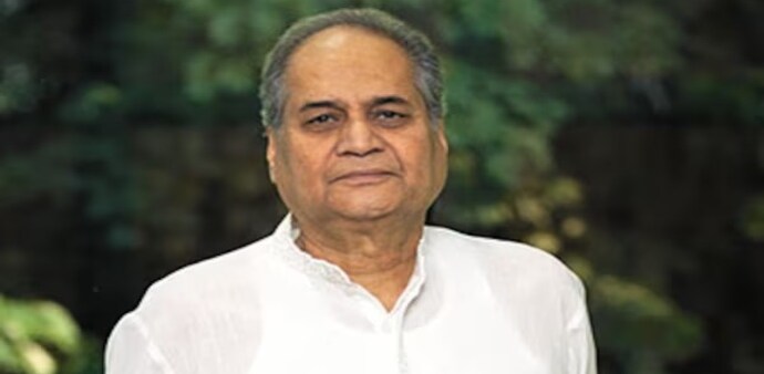 He was awarded India’s third-highest civilian honor, Padma Bhushan, in 2001 for his massive contributions to trade and industry. He was awarded India’s third-highest civilian honor, Padma Bhushan, in 2001 for his massive contributions to trade and industry.