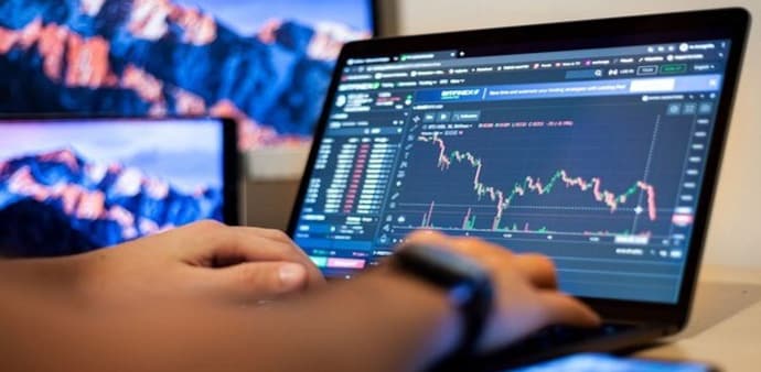 Tata Steel, JSW Steel, Jindal Steel: In the case of India, Nomura said flat steel prices are holding firm amid continued rebar correction. Tata Steel, JSW Steel, Jindal Steel: In the case of India, Nomura said flat steel prices are holding firm amid continued rebar correction.