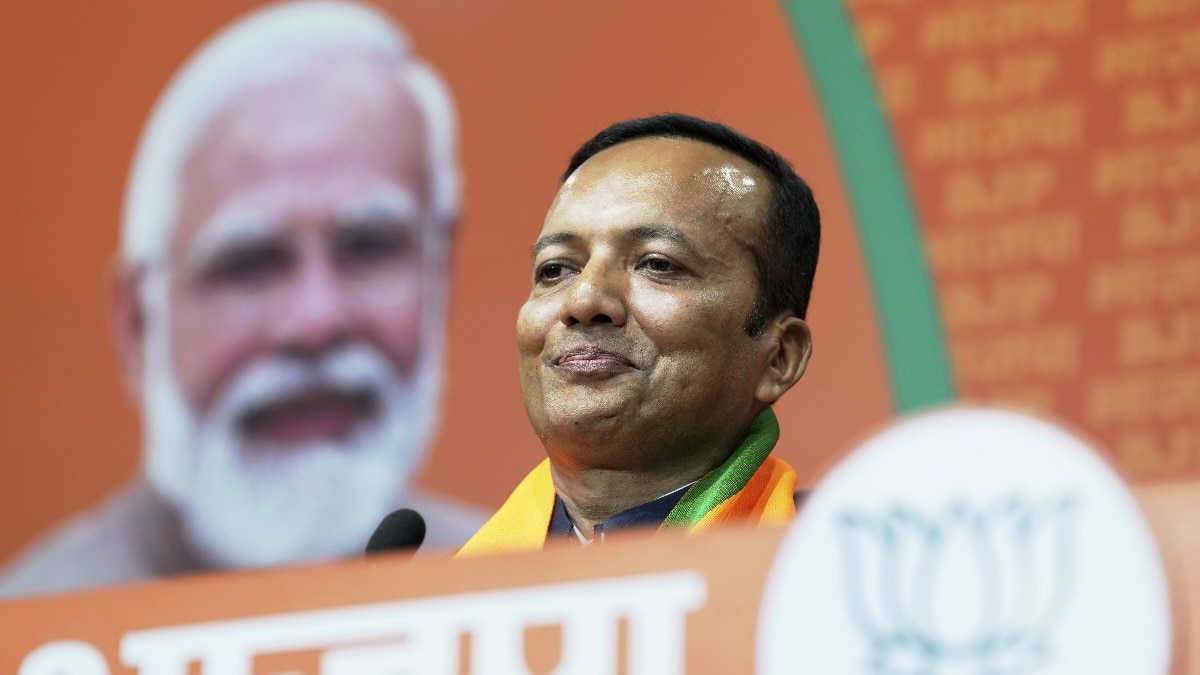 Delhi court summons Naveen Jindal, former coal secretary PC Parekh